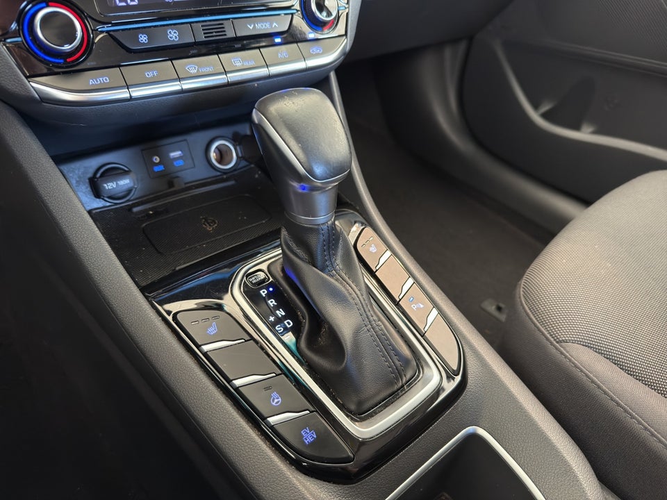 Hyundai Ioniq 1,6 PHEV Premium DCT 5d