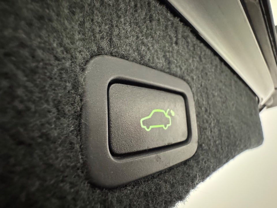 Volvo V70 2,0 D4 163 Momentum aut. Drive-E 5d