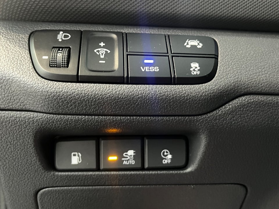 Hyundai Ioniq 1,6 PHEV Trend DCT 5d