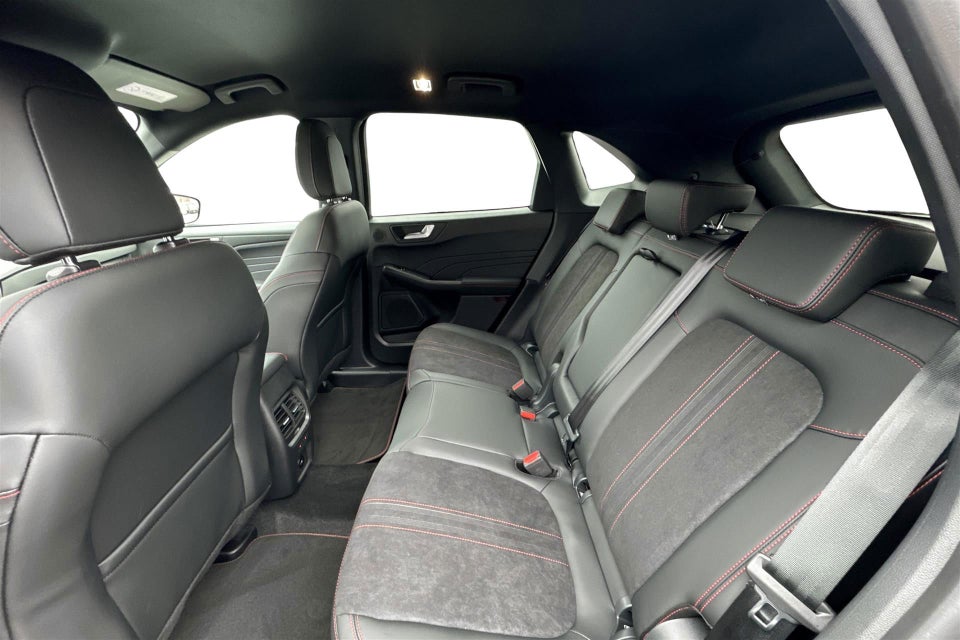 Ford Kuga 2,5 PHEV ST-Line X CVT 5d