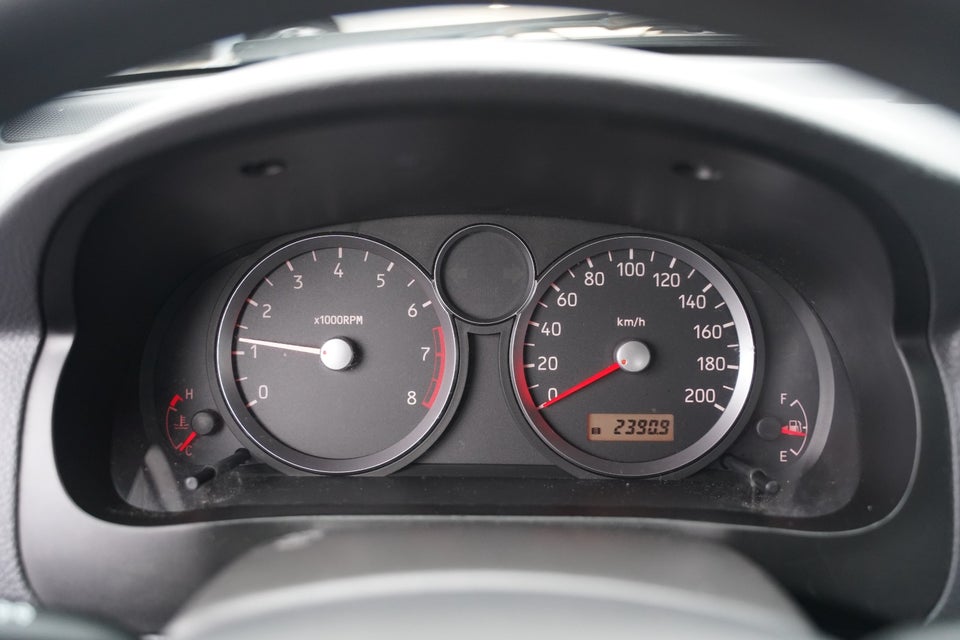 Suzuki Liana 1,6  4d