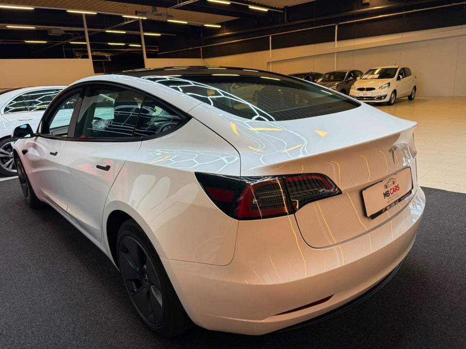 Tesla Model 3 RWD 4d
