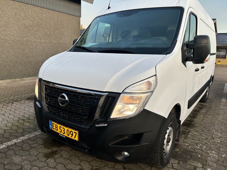 Nissan Interstar 2,3 dCi 150 L2H2 N-Connecta Van