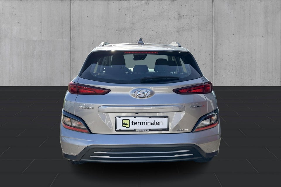 Hyundai Kona 39 EV Essential 5d