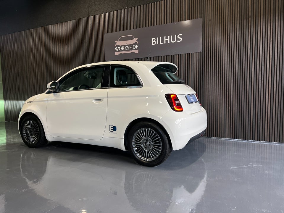 Fiat 500e 42 Icon 3d