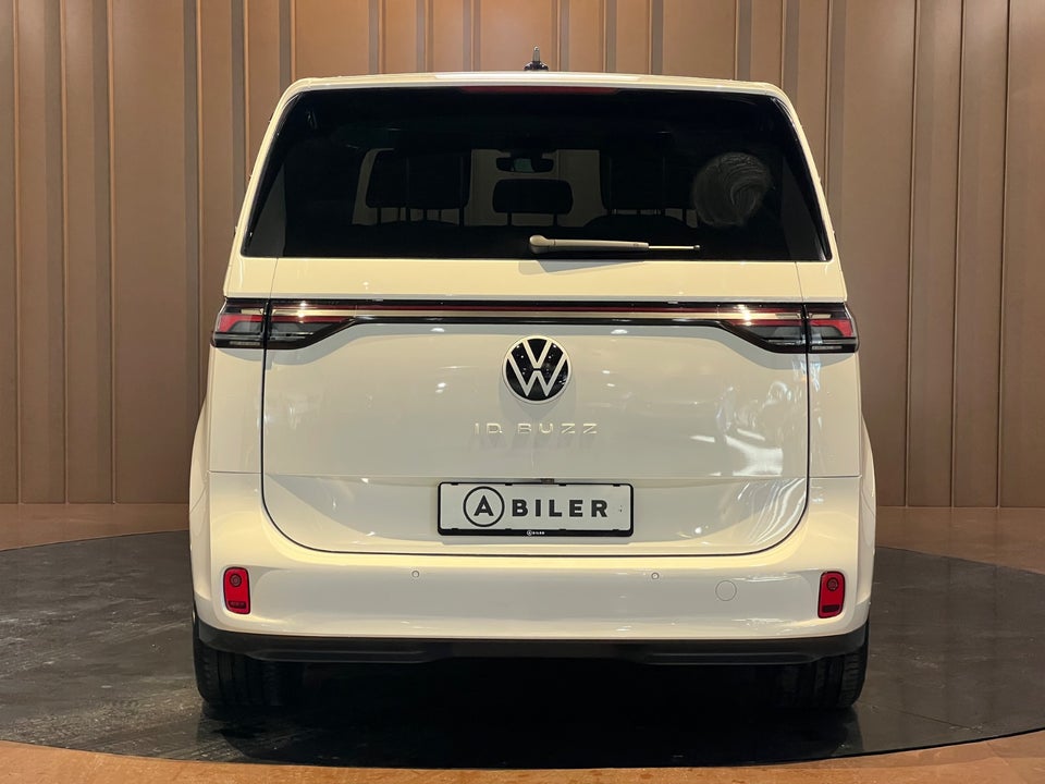 VW ID.Buzz 86 7prs LWB 5d
