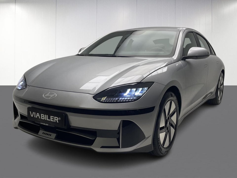 Hyundai Ioniq 6 53 Essential 4d