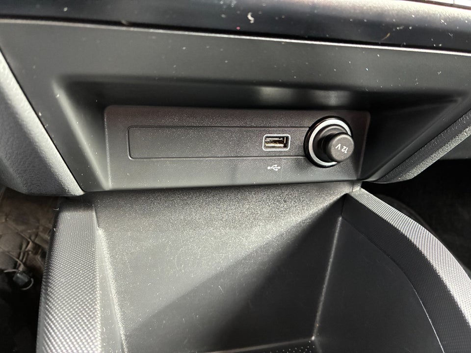 Skoda Fabia 1,0 MPi 75 Ambition Combi 5d