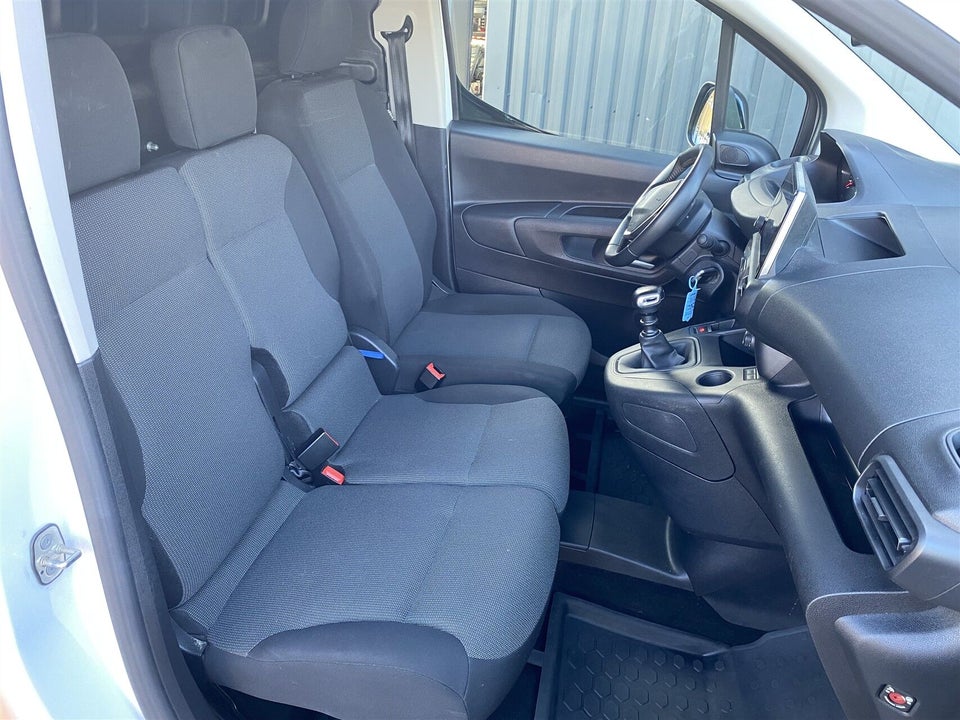 Peugeot Partner 1,5 BlueHDi 100 L1V2 Plus Van