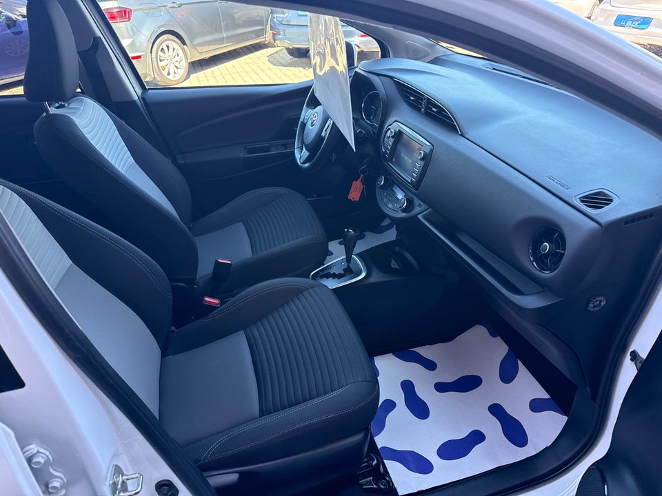 Toyota Yaris 1,5 Hybrid H2 Exclusive e-CVT 5d