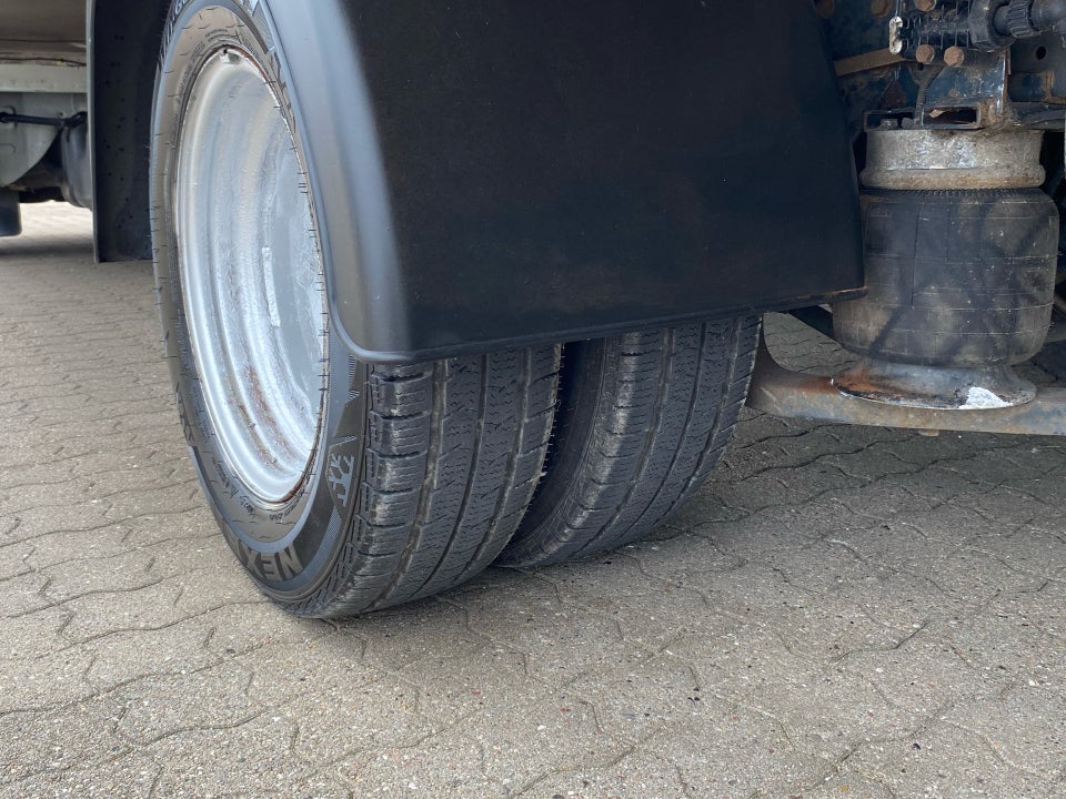 Iveco Daily 3,0 35C18 Alukasse m/lift AG8 2d