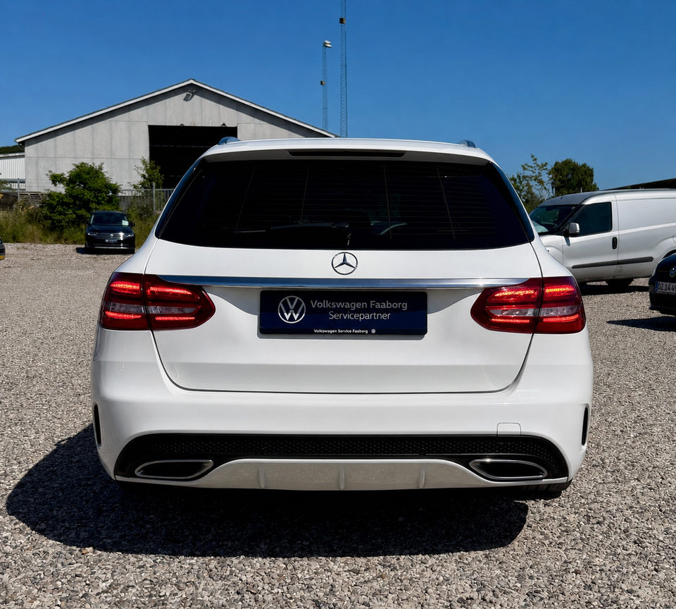 Mercedes C220 d 2,2 AMG Line stc. aut. 5d