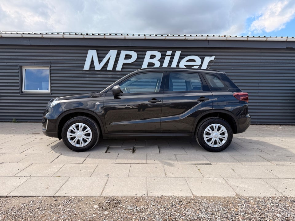 Suzuki Vitara 1,4 mHybrid Active 5d