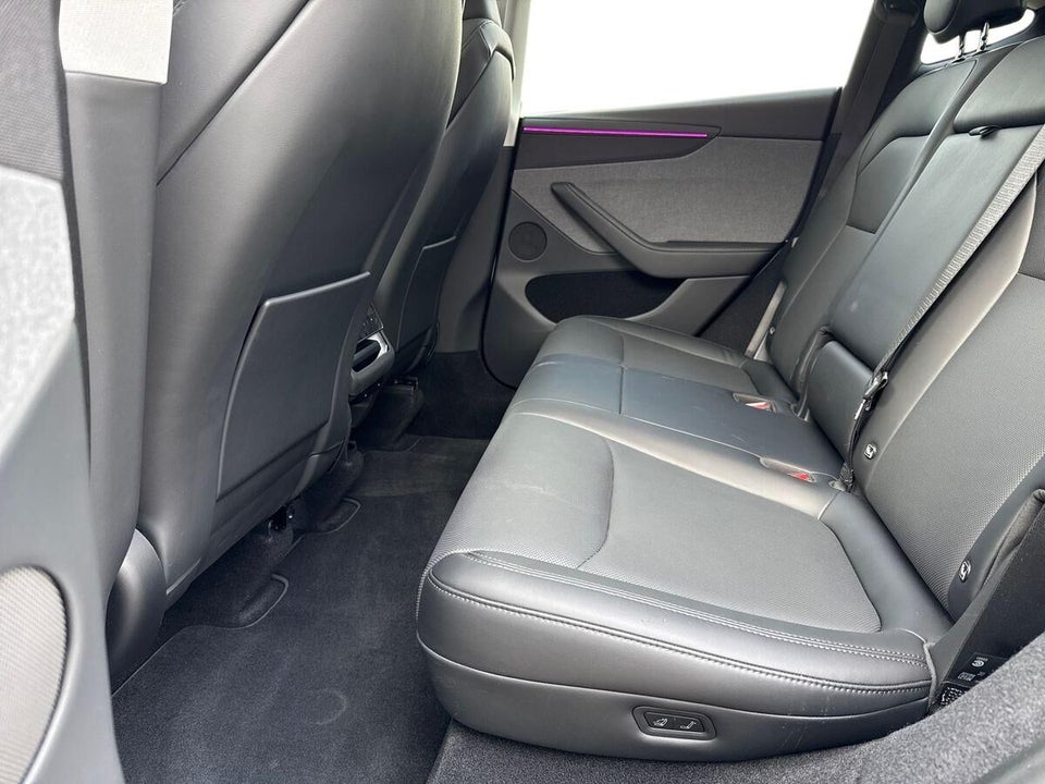 Tesla Model Y Long Range RWD 5d