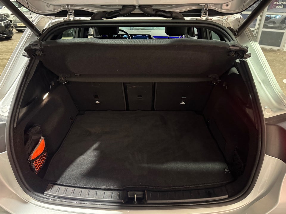 Mercedes EQA250 Progressive 5d