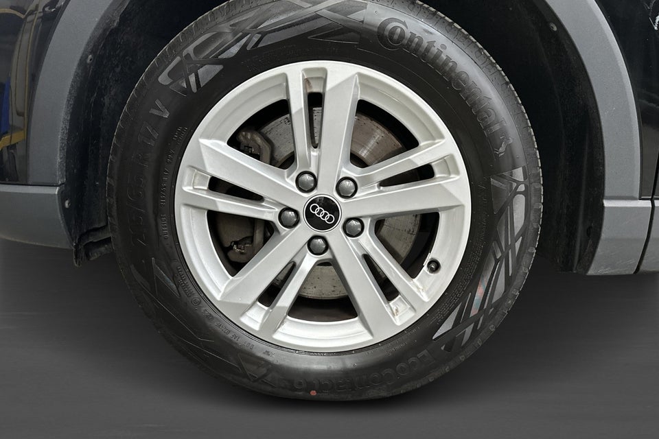 Audi Q3 45 TFSi e Attitude plus S-tr. 5d