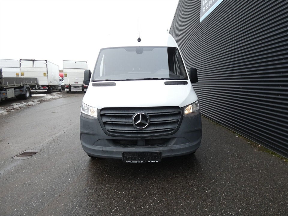 Mercedes Sprinter 316 2,2 CDi A2 Kassevogn RWD