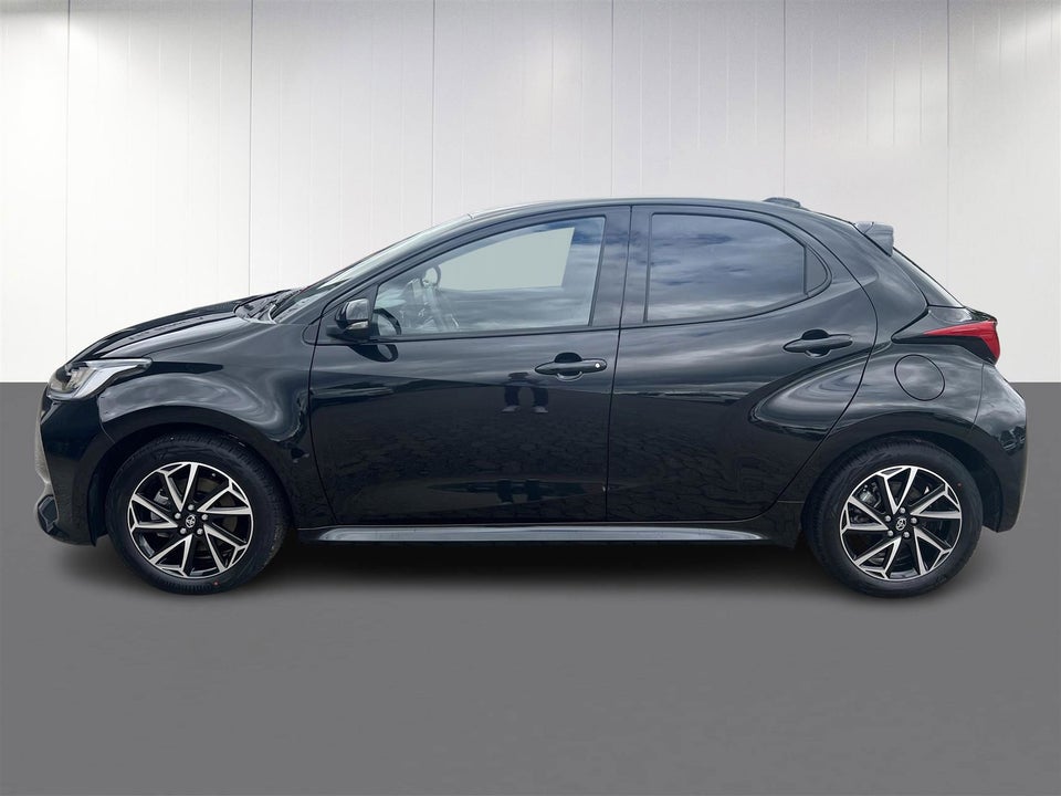 Toyota Yaris 1,5 Hybrid Style e-CVT 5d