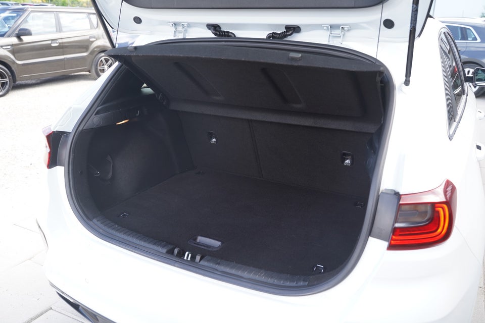 Kia Ceed 1,6 CRDi 136 GT-Line DCT 5d