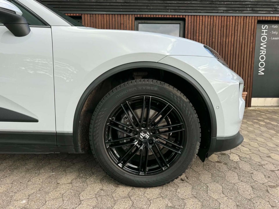 Porsche Macan 4 5d