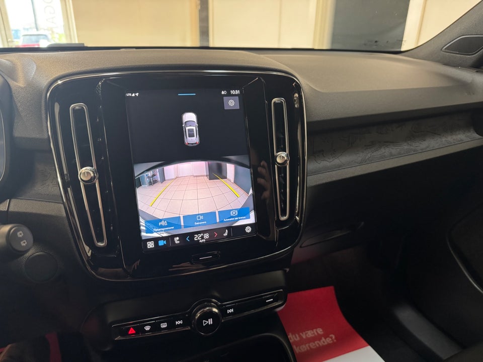Volvo XC40 P6 ReCharge Core 5d
