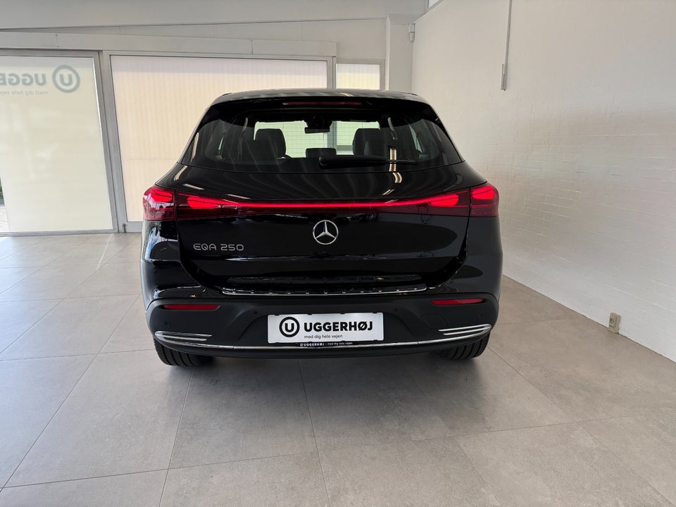 Mercedes EQA250 Progressive 5d