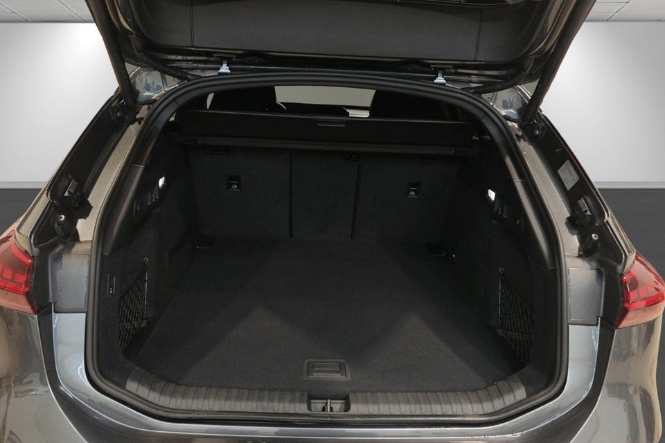 Audi A6 e-tron S-line Avant 5d