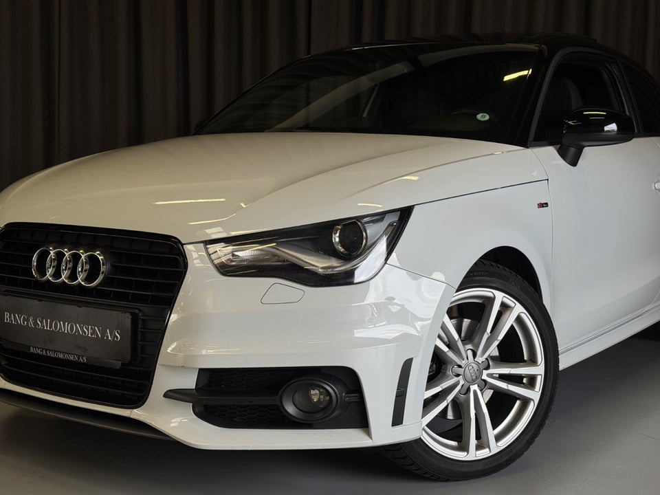 Audi A1 1,4 TFSi 185 Ambition S-line S-tr. 3d