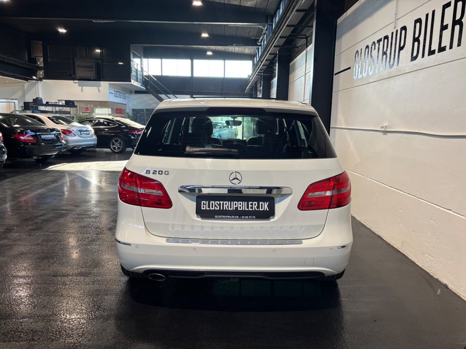 Mercedes B200 1,6 AMG Line aut. BE 5d