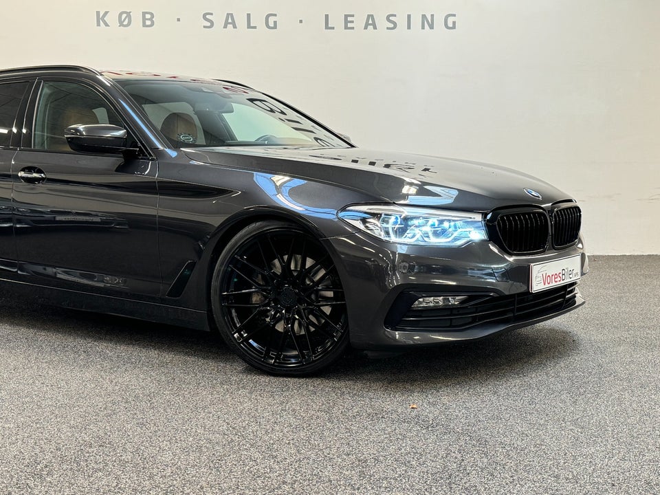 BMW 530d 3,0 Touring Sport Line aut. 5d