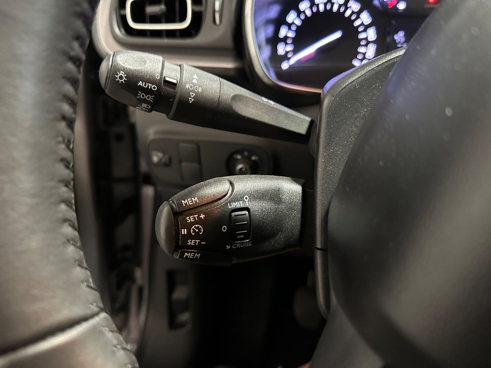 Citroën C3 1,2 PureTech 83 Impress 5d