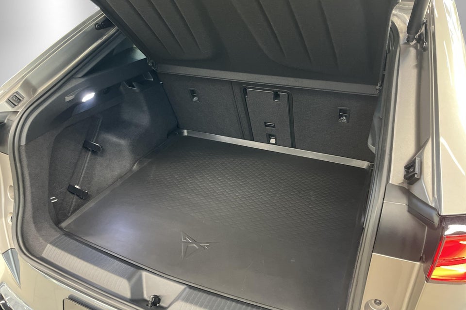 Cupra Tavascan 77 Immersive 5d