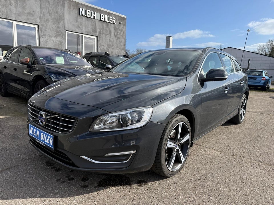 Volvo V60 2,0 D4 190 Momentum aut. 5d