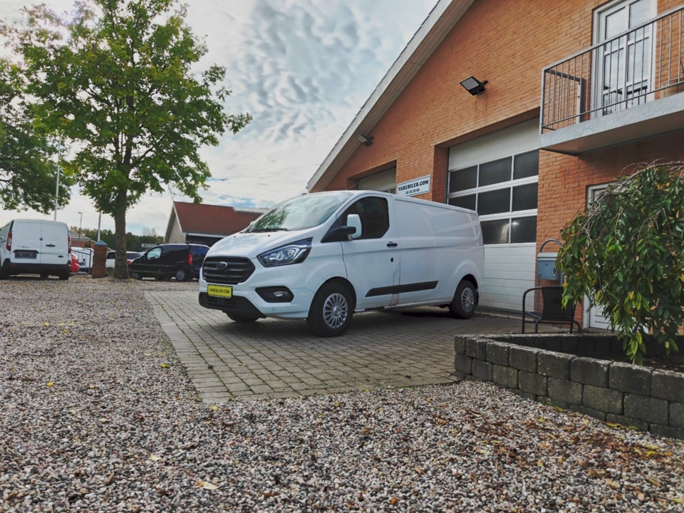 Ford Transit Custom 320 L2 2,0 TDCi 130 Trend aut.