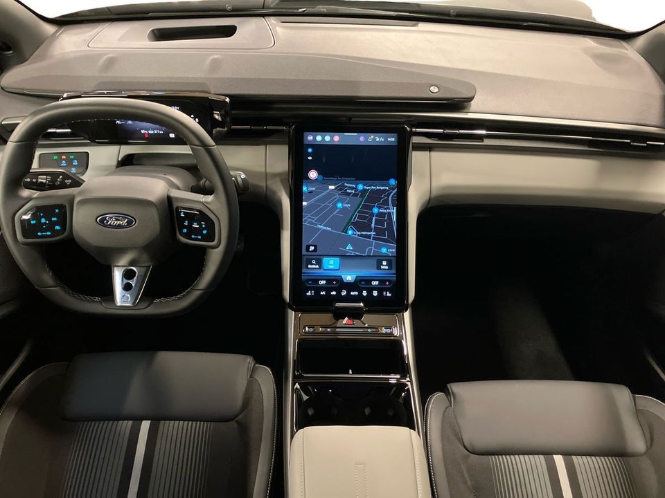 Ford Capri 77 Select Extended Range 5d