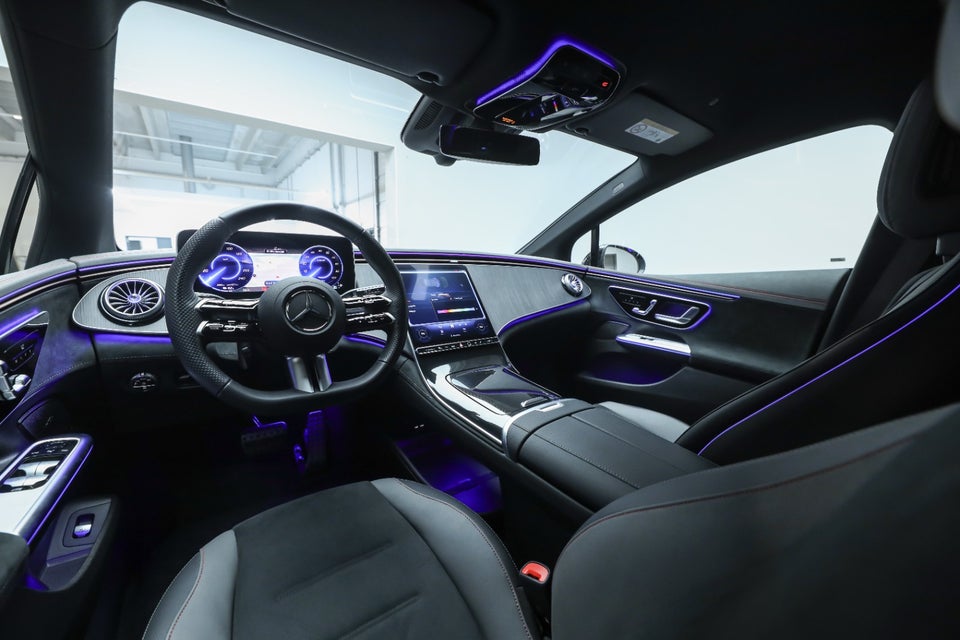 Mercedes EQE350+ AMG Line 4d