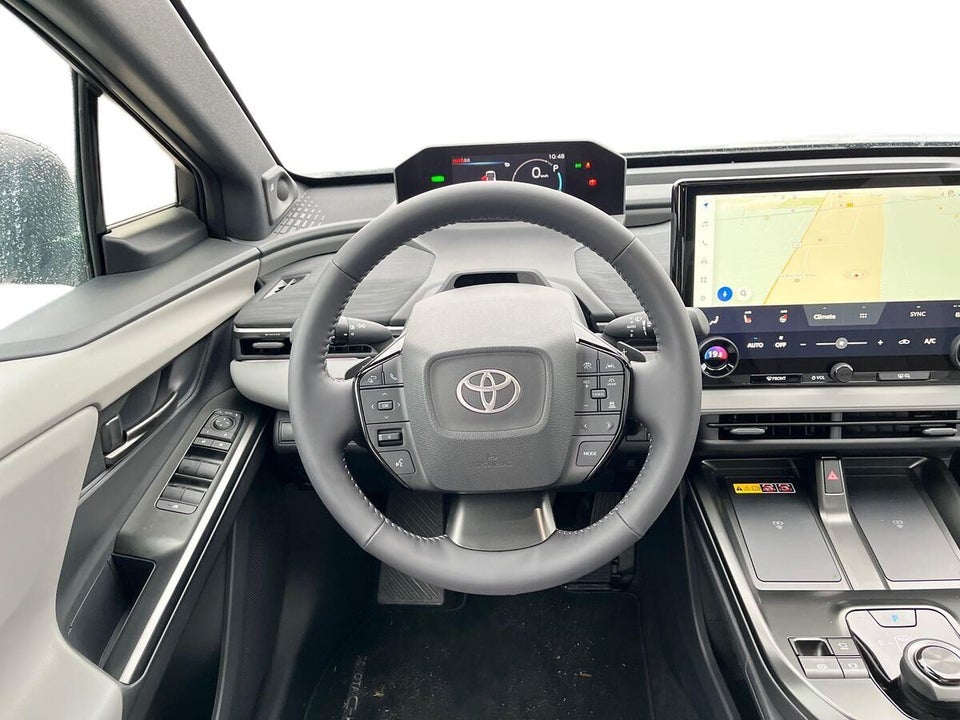 Toyota C-HR+ 77 Executive AWD 5d