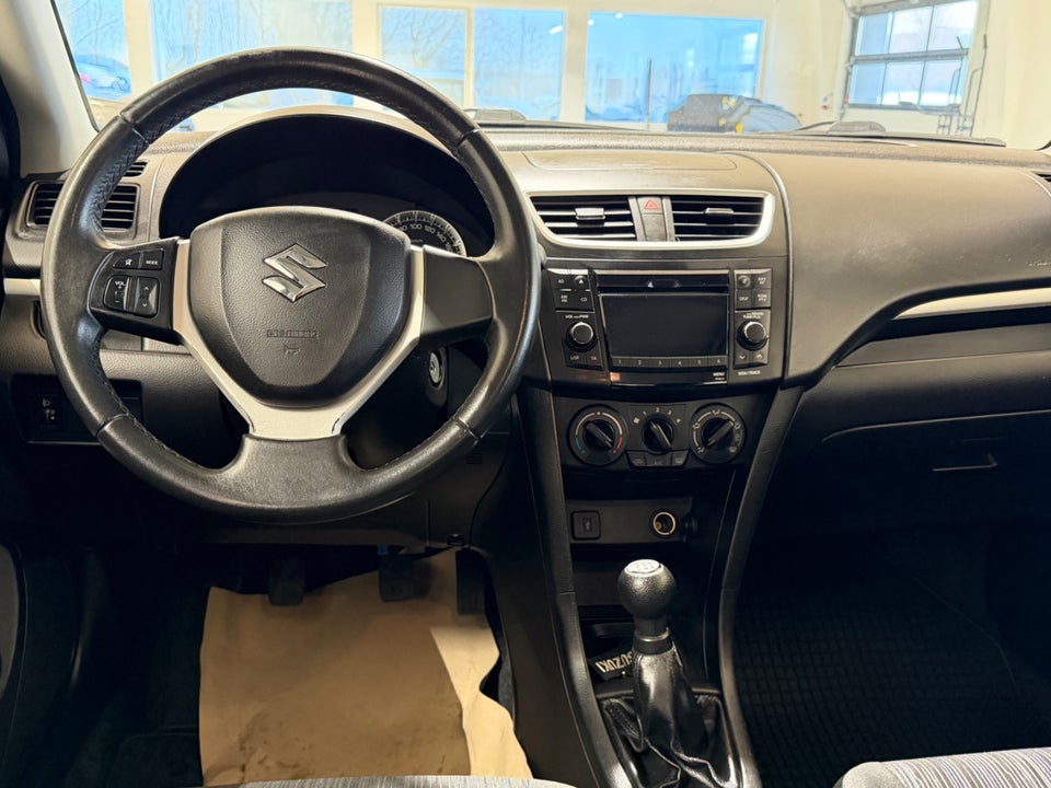 Suzuki Swift 1,2 Dualjet 5d