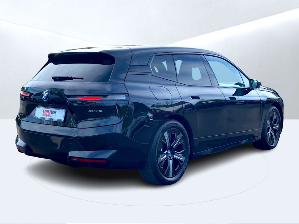 BMW iX xDrive40 M-Sport 5d