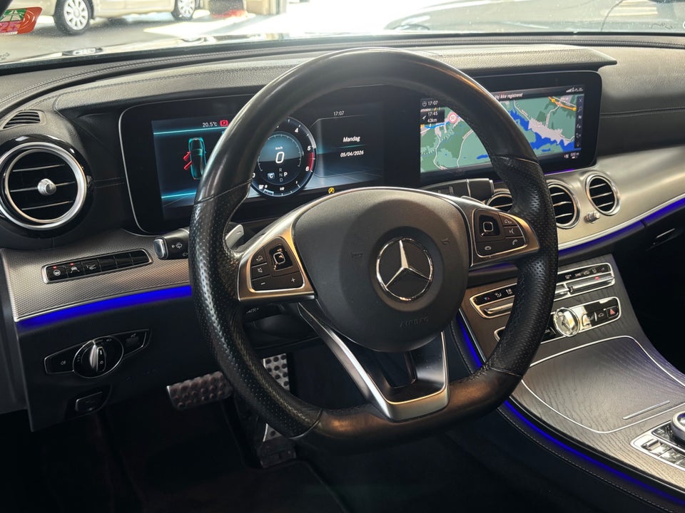 Mercedes E220 d 2,0 AMG Line stc. aut. 5d