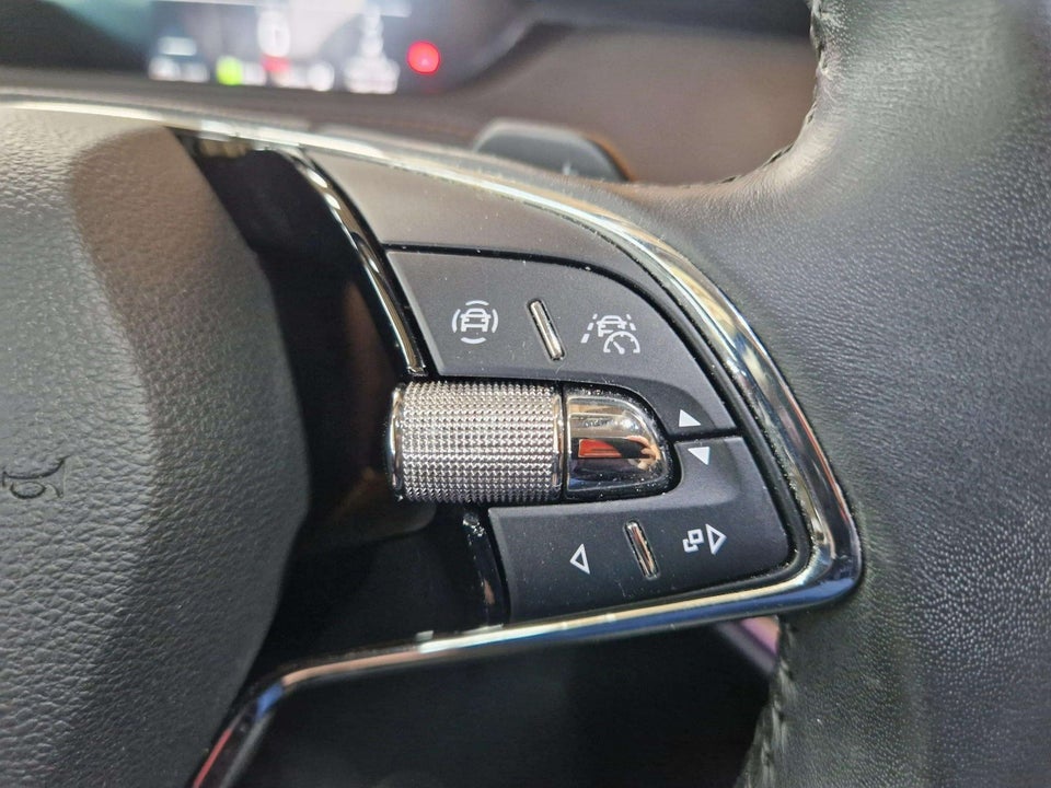 Skoda Enyaq 80 iV Plus Suite 5d