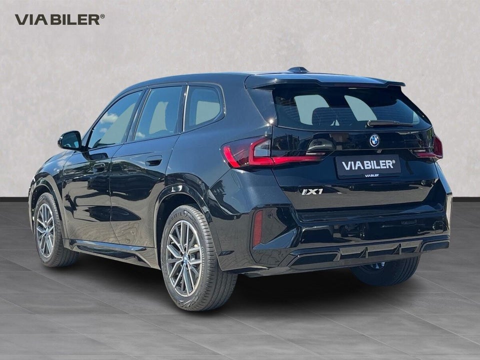 BMW iX1 eDrive20 M-Sport 5d