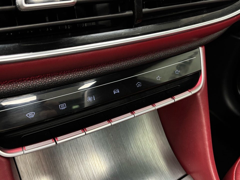 MG EHS 1,5 PHEV Luxury 5d