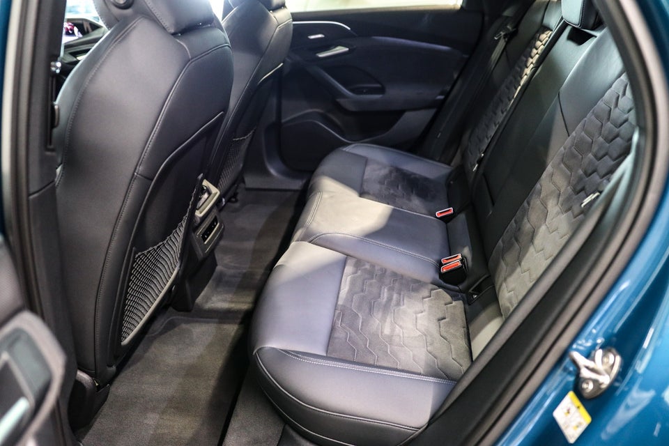 Audi A6 e-tron S-line performance Avant 5d