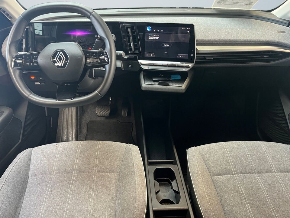 Renault Megane E-Tech 40 Equilibre 5d