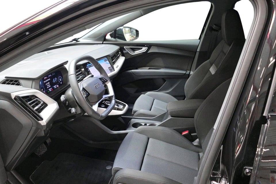 Audi Q4 e-tron 45 Progress 5d