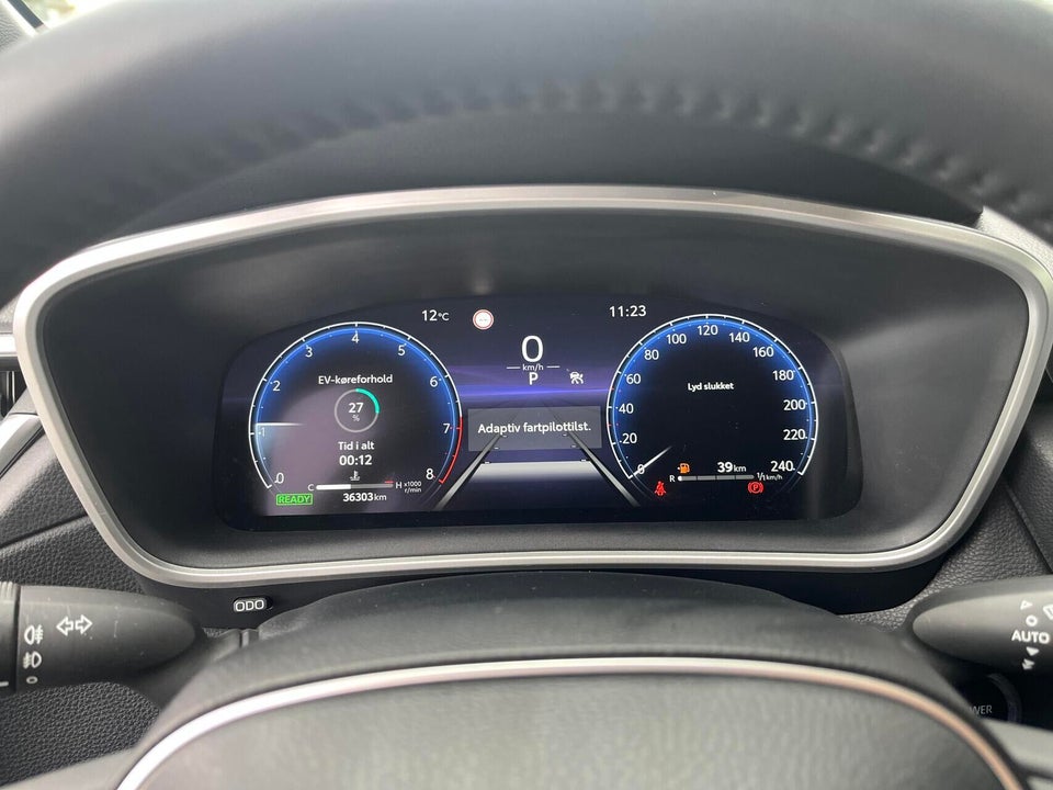 Toyota Corolla Cross 2,0 Hybrid Style Comfort CVT 5d