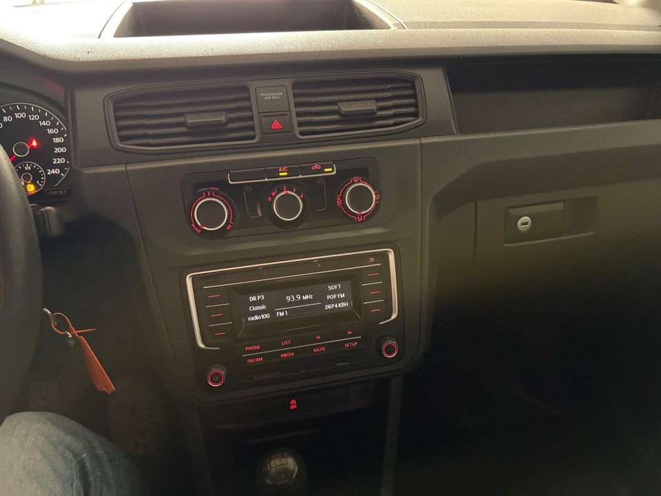 VW Caddy 1,2 TSi 84 Van 4d