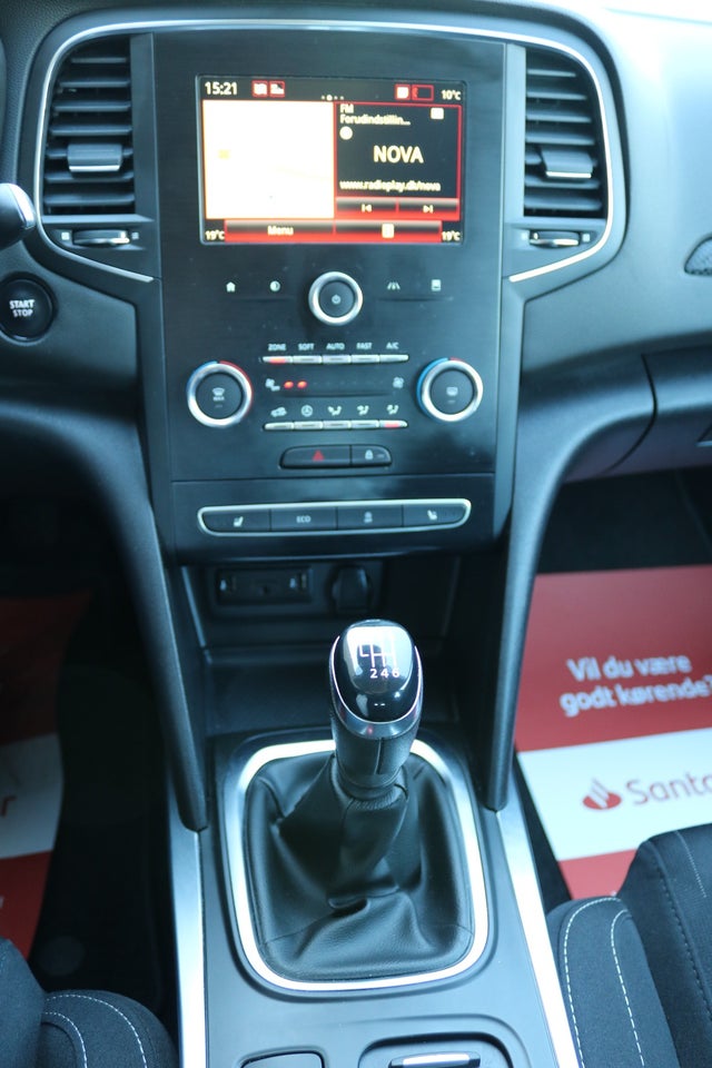 Renault Megane IV 1,3 TCe 140 Limited Sport Tourer 5d