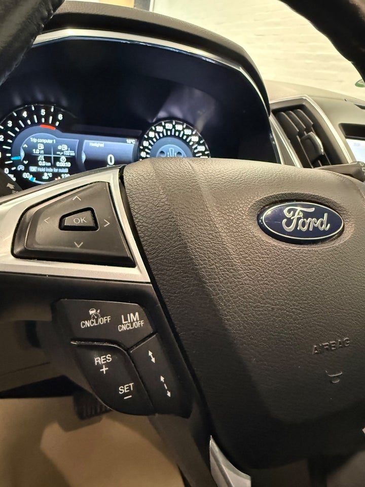 Ford S-MAX 2,0 EcoBlue Titanium aut. 7prs 5d